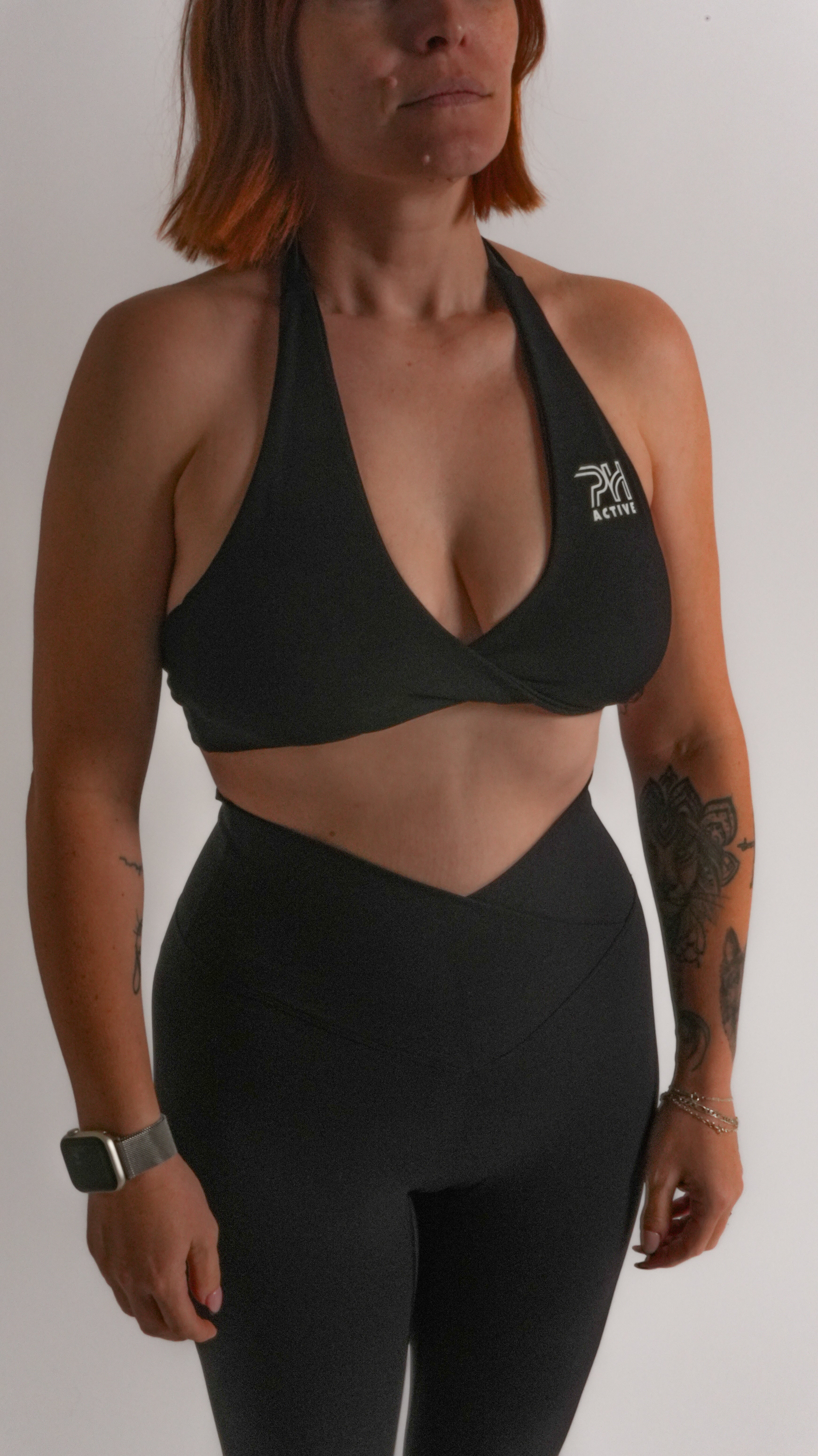 'Hunter' Halter Crop - Black